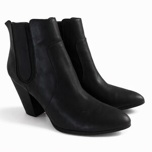 Adrienne Vittadini Black Back-Zip High Heel Booties Women’s 10 3.5” Heel